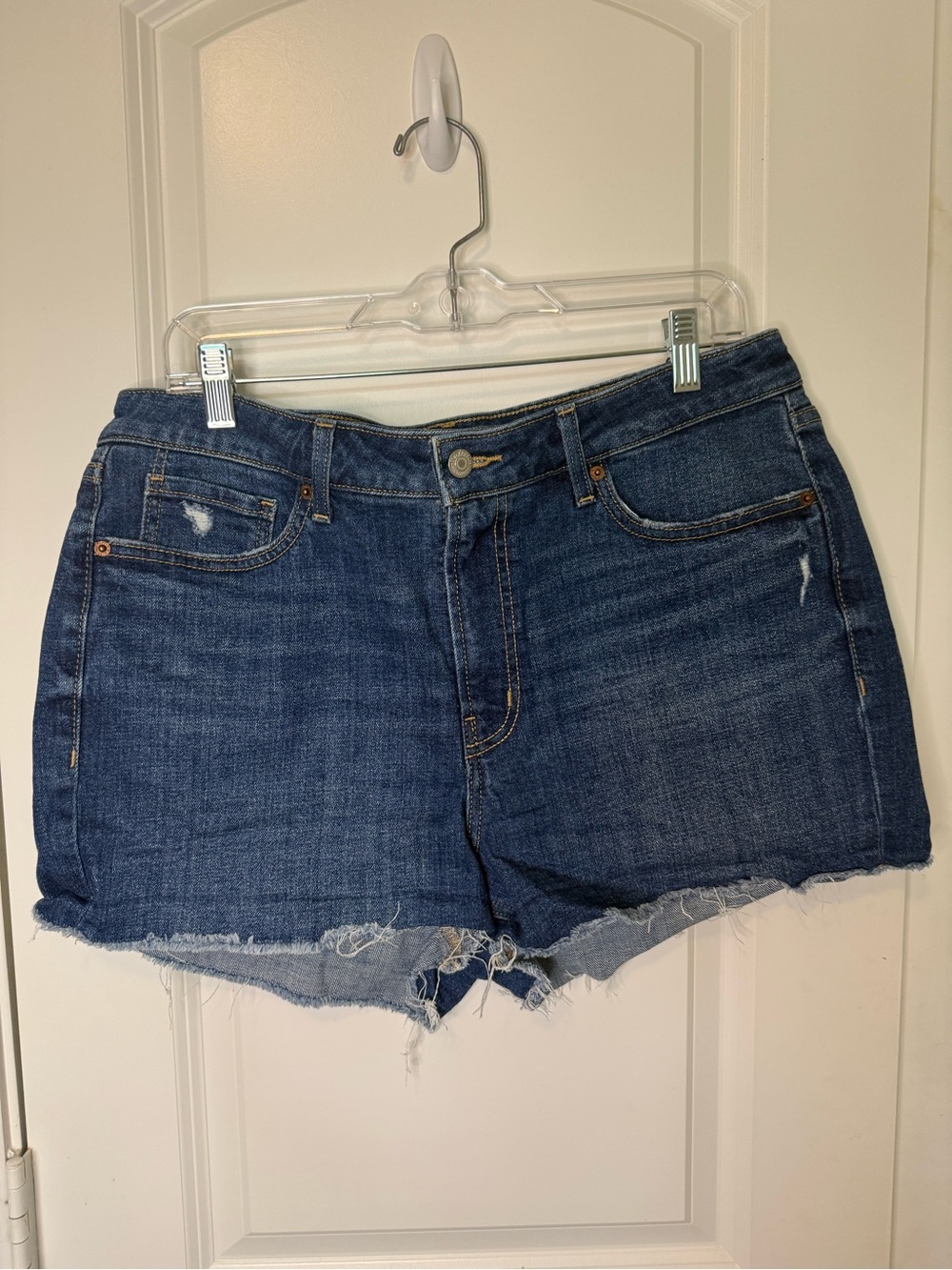 Old Navy High Rise OG Straight Distressed Denim Shorts Size 14